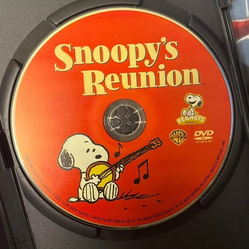 Peanuts Snoopy's Reunion DVD